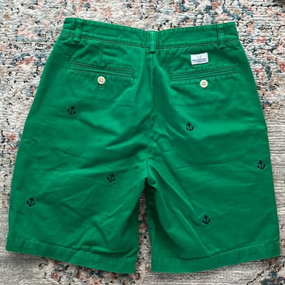 Vineyard vines shorts - Picture 3 of 3